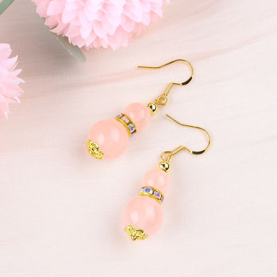 Năng lượng chữa bệnh Pink Rose Quartz Crystal Short Dangle Round Shape Bead Hook Bàn tai cho mặc hàng ngày