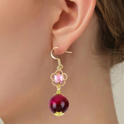14MM Rose Red Tiger Eye With Pink Flower Charm Round Shape Short Drop Earring Cho bữa tiệc quà tặng