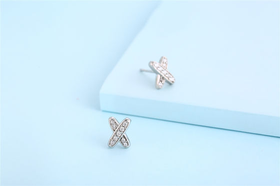 X Shape 925 Moissanite Stud Bàn tai bạc Sterling đồ trang sức