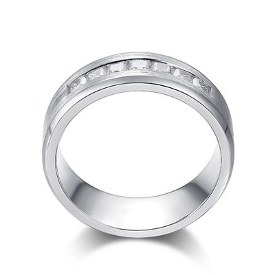 Nhẫn đính hôn kim cương 18k vàng Moissanite