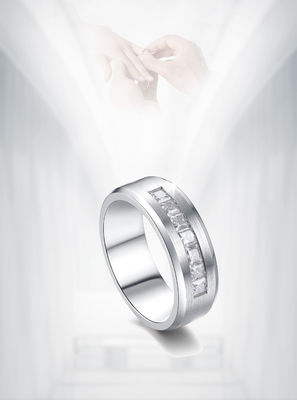 Nhẫn đính hôn kim cương 18k vàng Moissanite