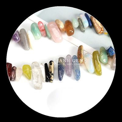Đá quý tinh thể tự nhiên hình dạng răng không đều hạt đánh bóng chip sỏi sợi hạt lỏng cho làm đồ trang sức DIY