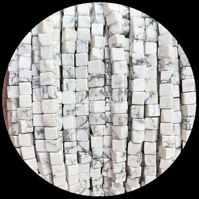 Hình cube hình vuông Howlite Lapis Lazuli Dây hạt lỏng cho việc làm đồ trang sức DIY